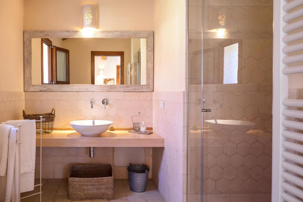 Albero Capovolto Bed & Breakfast Golfo Aranci Exterior photo