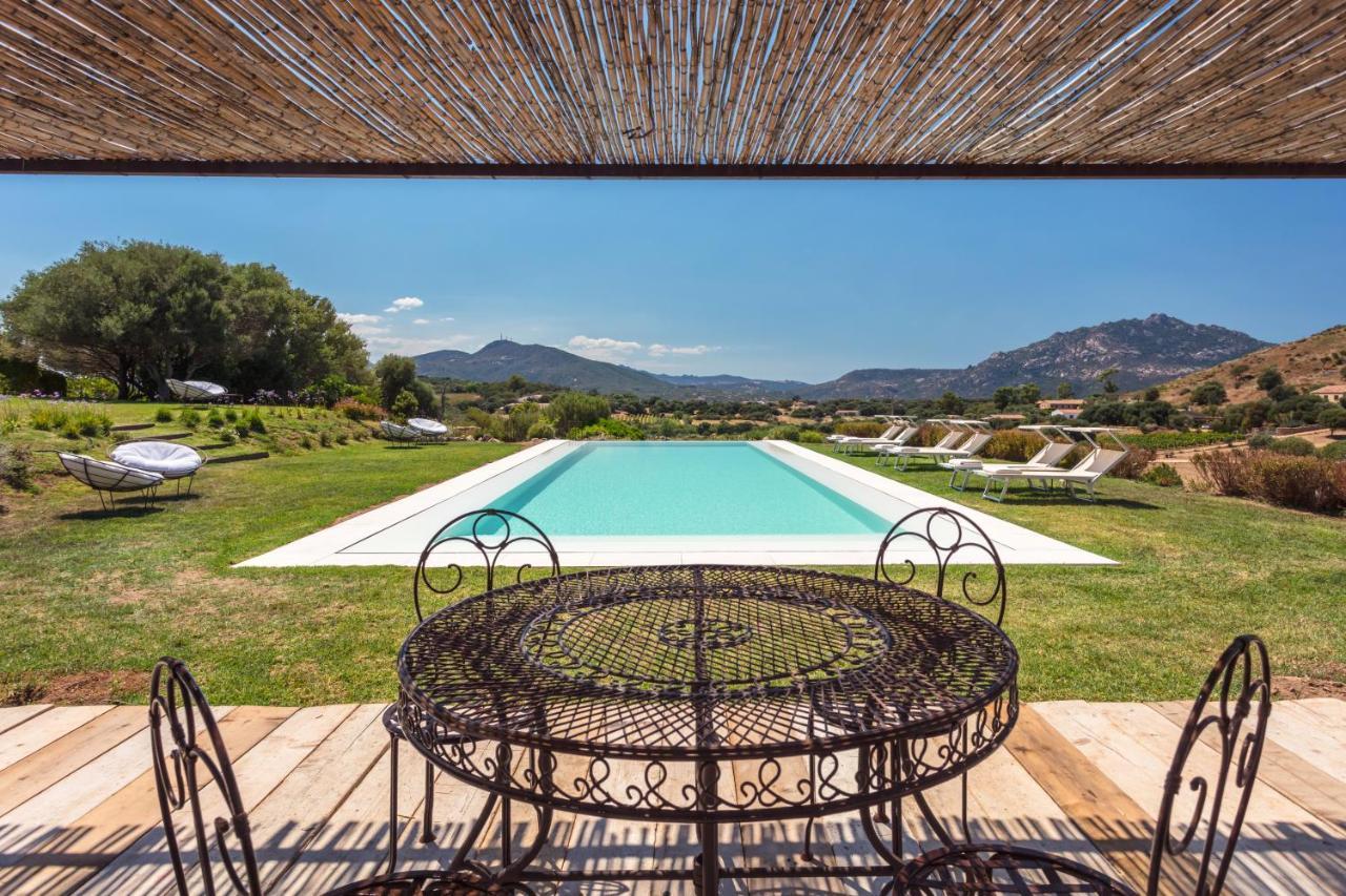 Albero Capovolto Bed & Breakfast Golfo Aranci Exterior photo